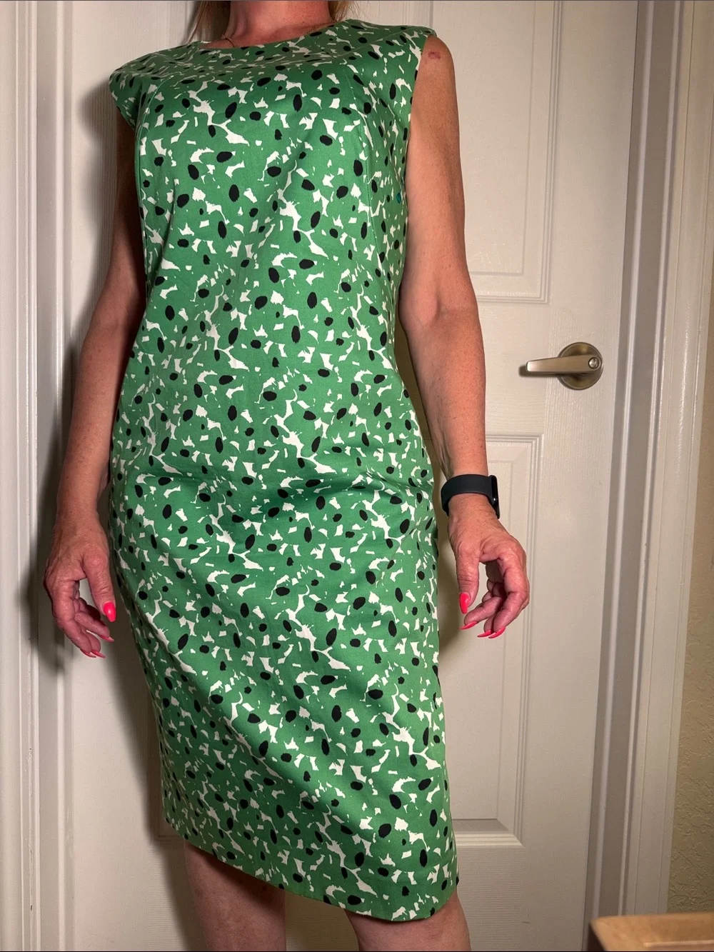 HUGO BOSS GREEN ABSTRACT PRINT MIDI DRESS US 8 SHEATH